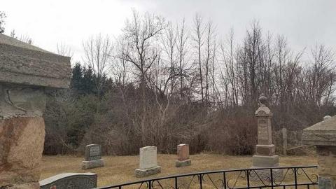 Parkinson Pioneers - Parkinson-Pioneer-Cemetery1.jpg