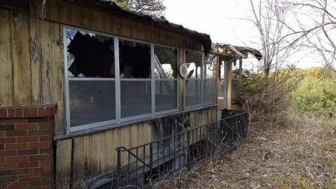 Dr. Dent's Cottage - Pleasantville-Country-Cottage6.jpg