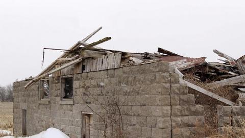 Farm Remains - Thorold-Playboy-Mansion15.jpeg