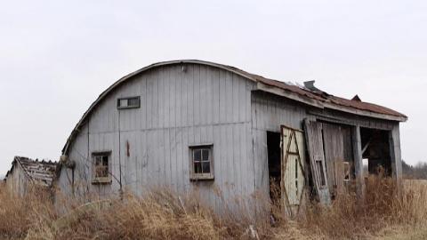 Farm Remains - Thorold-Playboy-Mansion22.jpeg