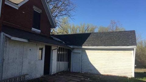 Railway house - IMG_2436.jpg