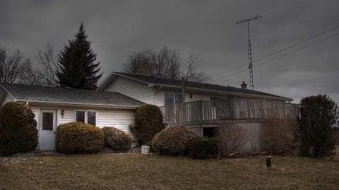 Vinyl or Vynil - 2.jpg