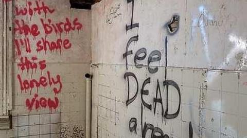 Three Trips '17 - The-Prettiest-Street38.jpg