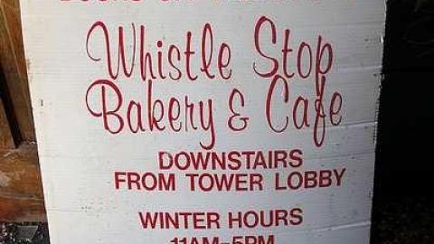 Three Trips '17 - The-Prettiest-Street174.jpg