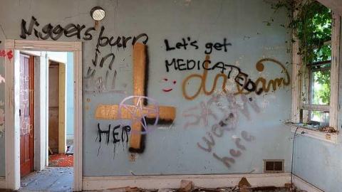 Three Trips '17 - The-Prettiest-Street175.jpg