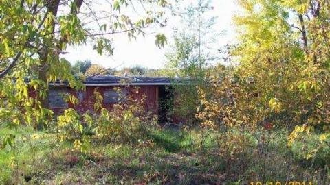 St. Albert Trailer Park - The Nation / La Nation, Ontario