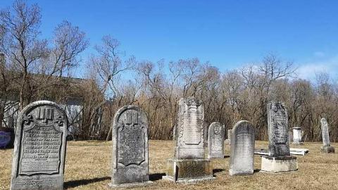 Killean Pioneers - Killean-Pioneer-Cemetery-18325.jpg
