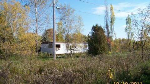 Trailers - St.-Albert-Trailer-Park45.jpg