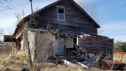 Architectural Anomalies - Road-Sign-Shack17.jpg