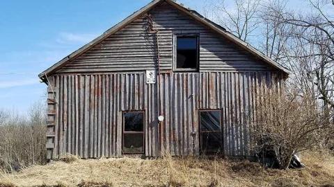 Architectural Anomalies - Road-Sign-Shack5.jpg