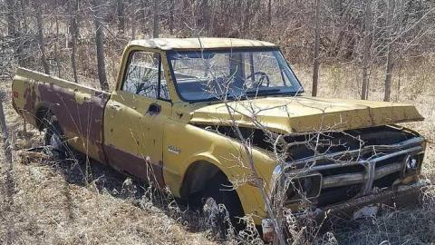 Architectural Anomalies - Road-Sign-Shack13.jpg