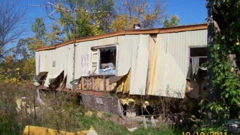 Last Trailer on left - St.-Albert-Trailer-Park51.jpg