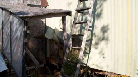 Photo from Last Trailer on left