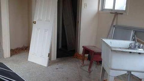 April 9/2018 - Small-Country-House8.jpg