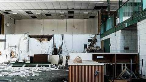 schools out  - DSC_0602.jpg