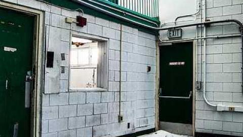 schools out  - DSC_0604.jpg