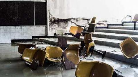 schools out  - DSC_0611-2.jpg