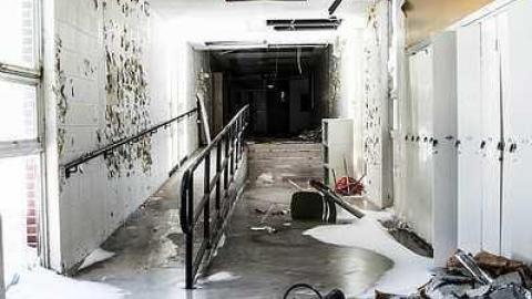 schools out  - DSC_0639.jpg