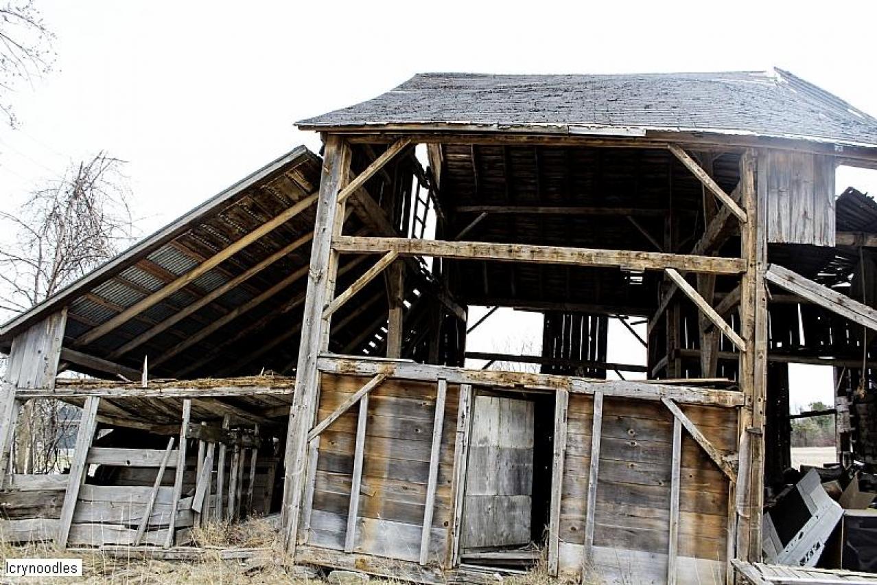 Sad Home - 82D90071-052D-4E0C-89B4-0309D7CF4437.jpeg