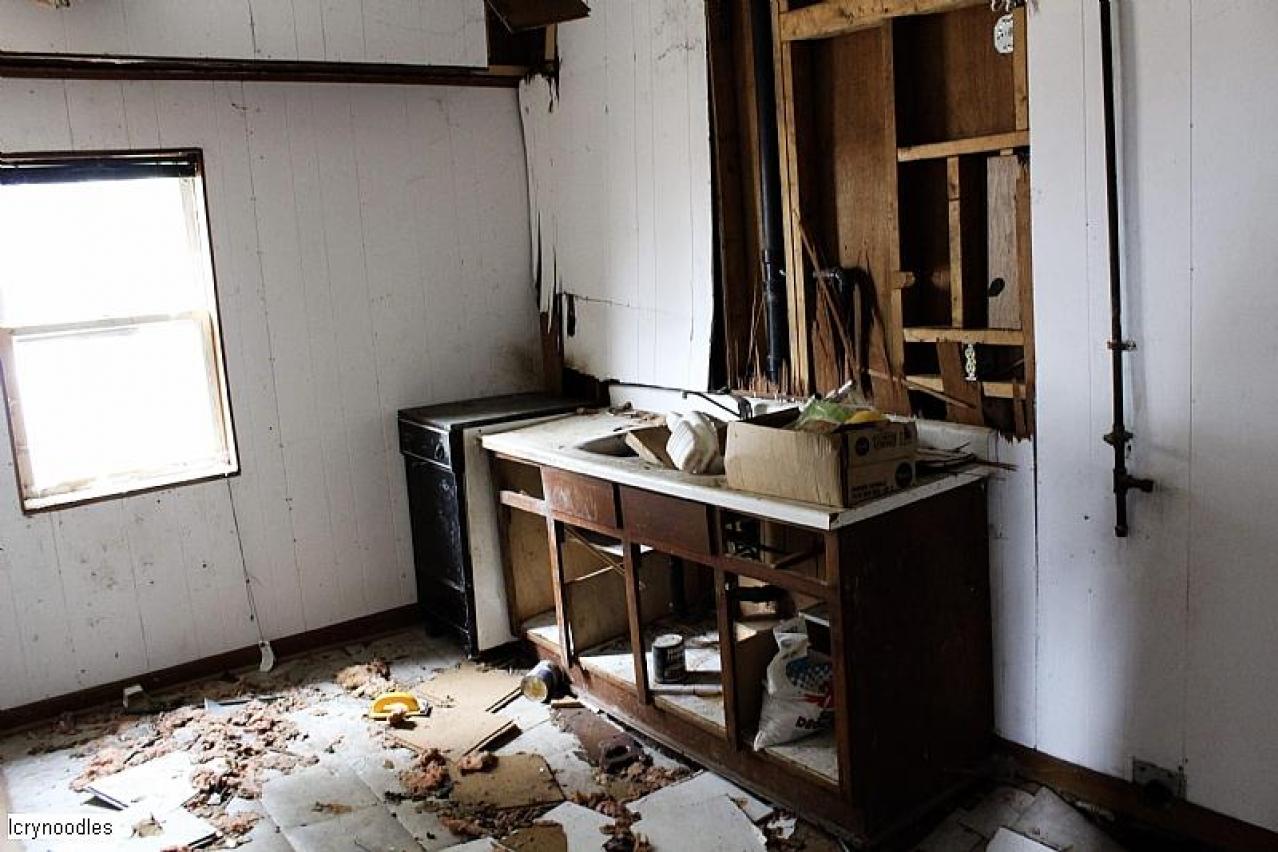 Sad Home - DA945795-7D84-491F-B4ED-39C25282E083.jpeg