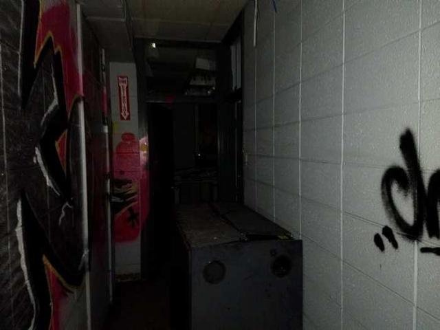 Building photos (April 2018) - IMG_20180430_203537434.jpg