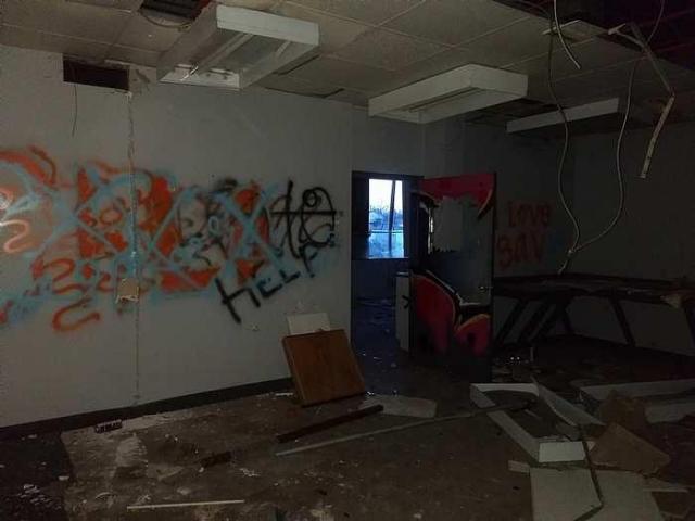 Building photos (April 2018) - IMG_20180430_203433617.jpg