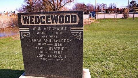 Farms To Freight - Trinity-Wesleyan-Cemetery17.jpg