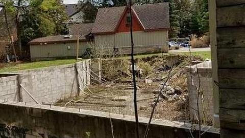 May 2018 - IMG_1999.jpg