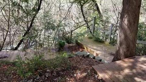 May 2018 - IMG_2002.jpg