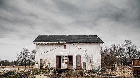 The Final Visit - The-Prettiest-Street36.jpg