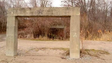 Tyrconnell 2011 - Tyrconnell-(ghost-town)4.jpg