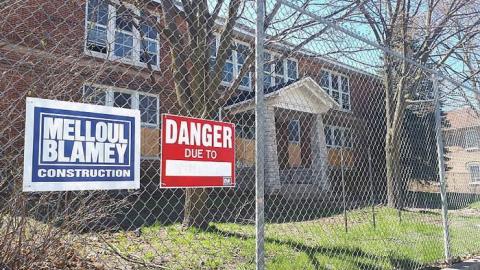 Photo from its comming down