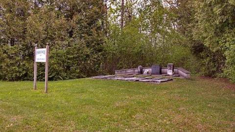 I Am Not Dead But Sleeping - Harrietsville-Anglican-Cemetery31.jpg