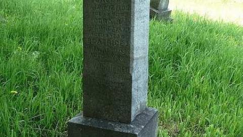 Scovill - Scovill-Cemetery25.jpg