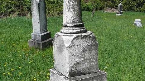 Scovill - Scovill-Cemetery14.jpg