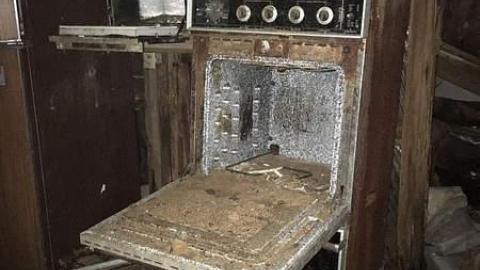 June 2018 - You-Were-But-A-Ghost-In-My-Arms69.jpg