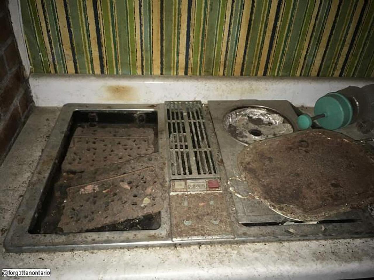 June 2018 - You-Were-But-A-Ghost-In-My-Arms85.jpg