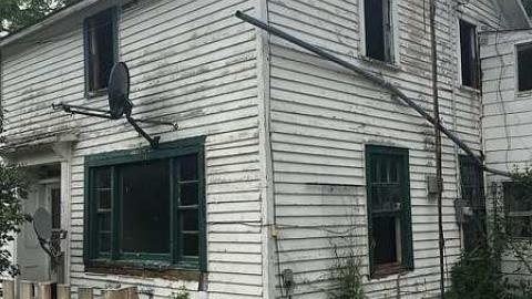 June 2018 - r-IMG_1076.jpg