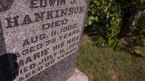 Turbineview  - Lakeview-Pioneer-Cemetery13.jpg