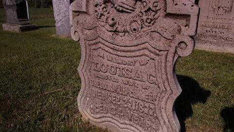 Turbineview  - Lakeview-Pioneer-Cemetery15.jpg