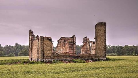  END JUNE 2018 - Central-Elgin-Farmhouse58.jpg