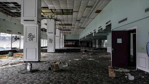 Silverdome - Silverdome13.jpg