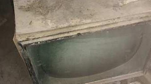 Hoarders: Buried Alive - IMG_3157.jpg