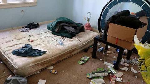 In and Out '18 - DSC06813.jpg