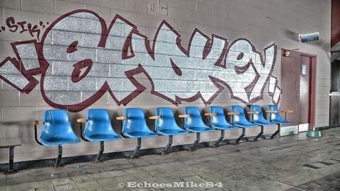 Inside the hippodrome - Bye-Bye-Baby-Blue93.jpg