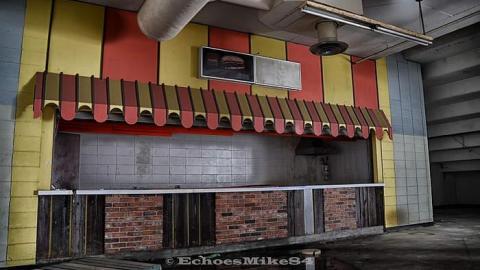 Inside the hippodrome - Bye-Bye-Baby-Blue25.jpg