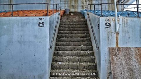 Inside the hippodrome - Bye-Bye-Baby-Blue99.jpg