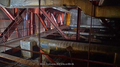 Inside the hippodrome - Bye-Bye-Baby-Blue101.jpg