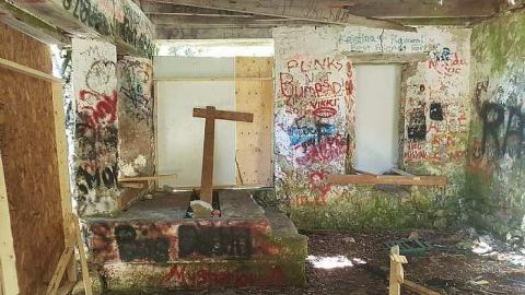 Eugenia Falls - Eugenia-Falls--Ghost-Town34.jpg