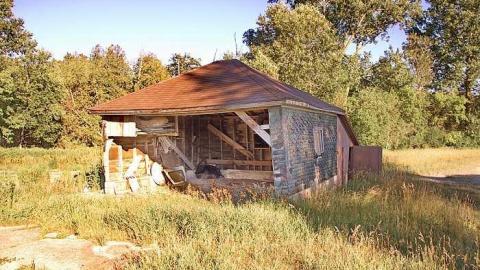 Rusty Trickle  - Oap add and loc Guelph 053.jpg